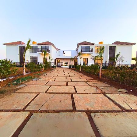 Mount Lake Villa Resort Igatpuri Buitenkant foto