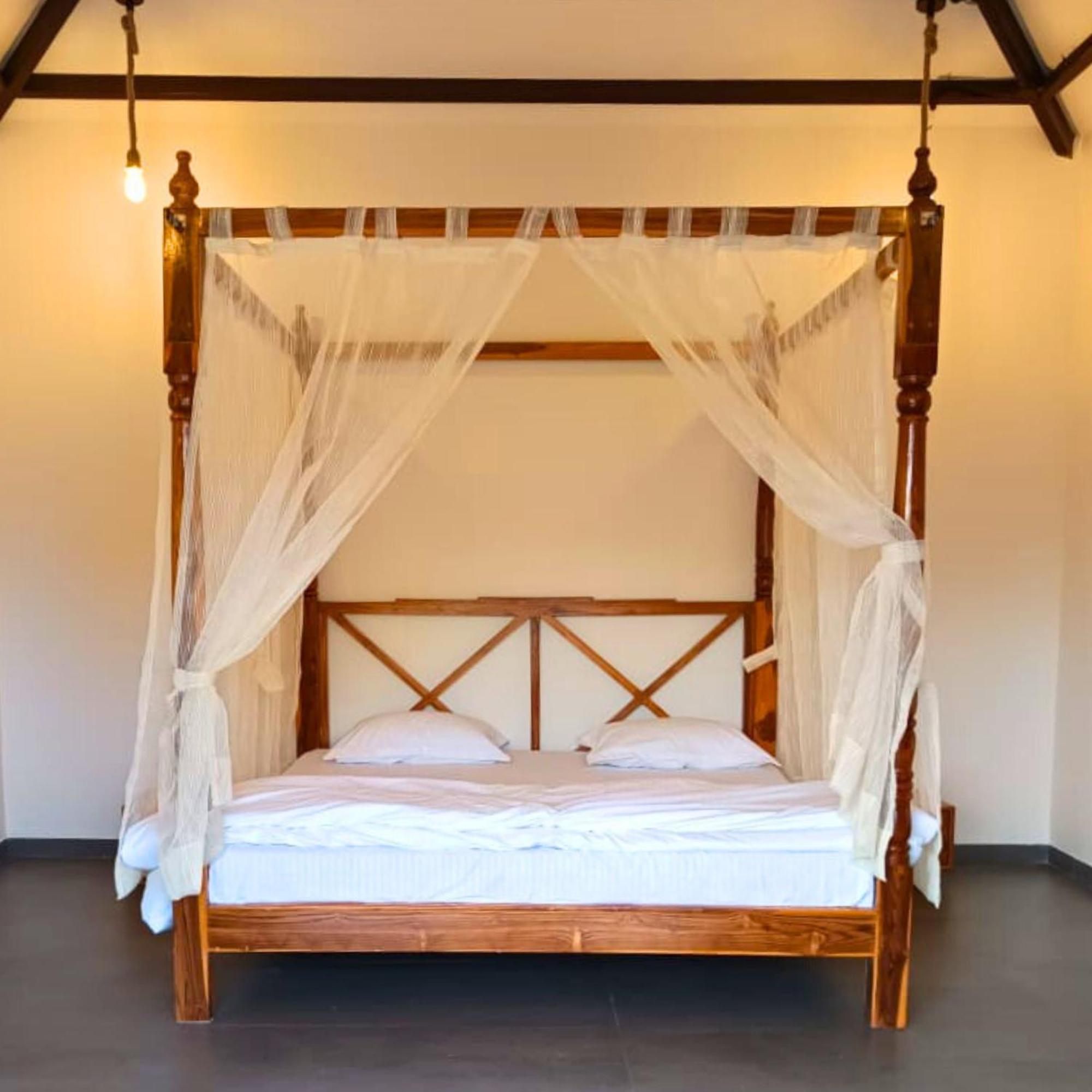 Mount Lake Villa Resort Igatpuri Buitenkant foto