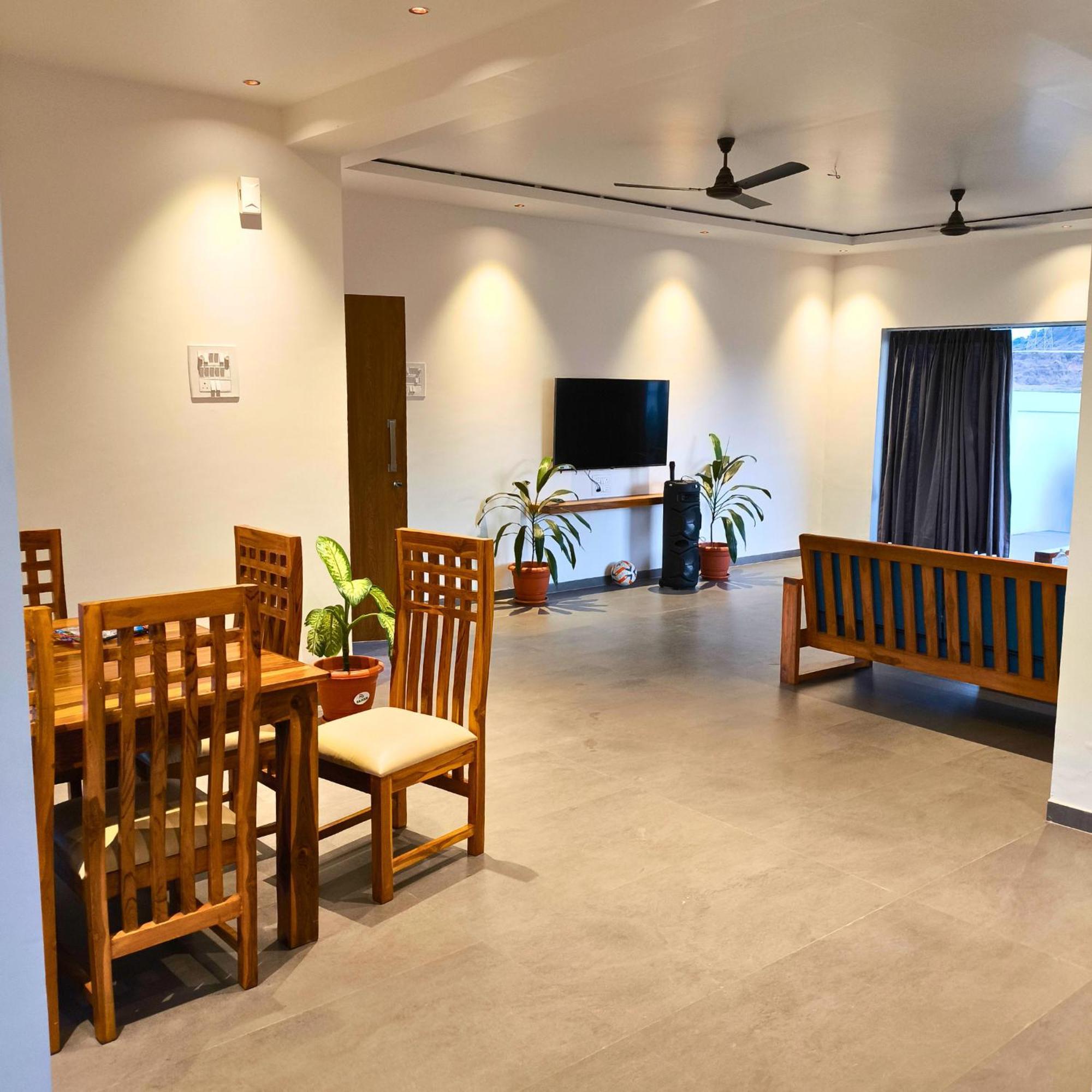 Mount Lake Villa Resort Igatpuri Buitenkant foto
